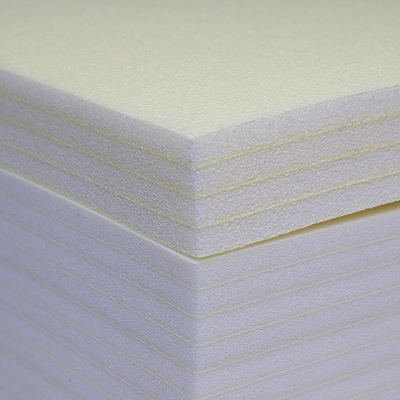 Planchas De Espuma De Polietileno LDPE สีดําร้อน กันไฟ กันเสียง โปลิโอเลฟินฟอง โปลิโอเลฟินฟอง